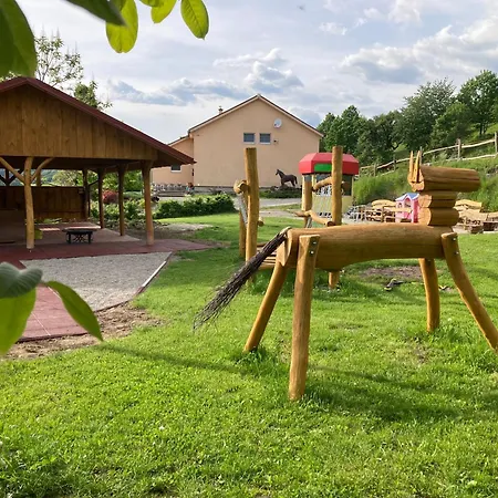 Lejlighed Jazdecky Areal Budicka Trnie