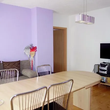 Jazdecky Areal Budicka Apartment Trnie