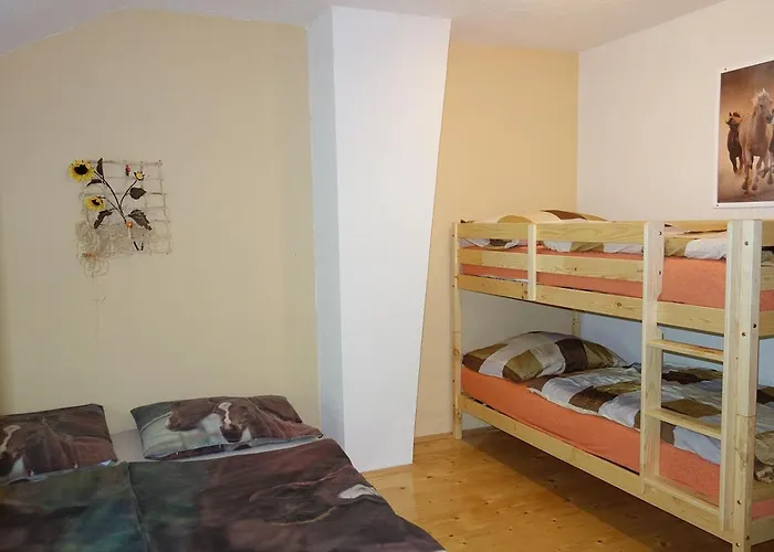 Jazdecky Areal Budicka アパート